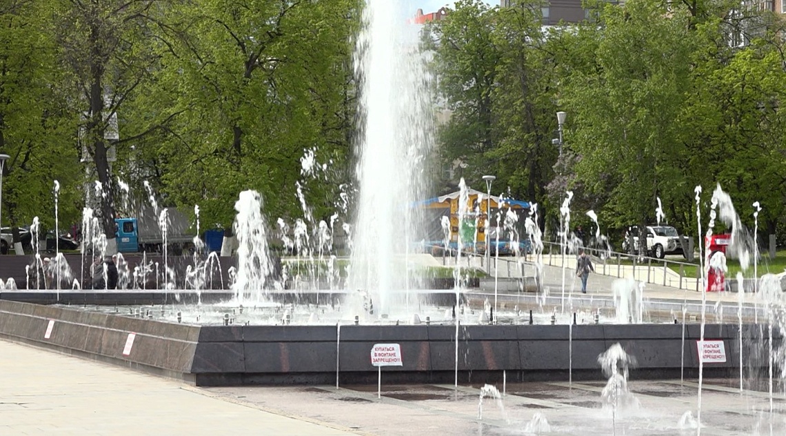 В Пензе запустили главный городской фонтан